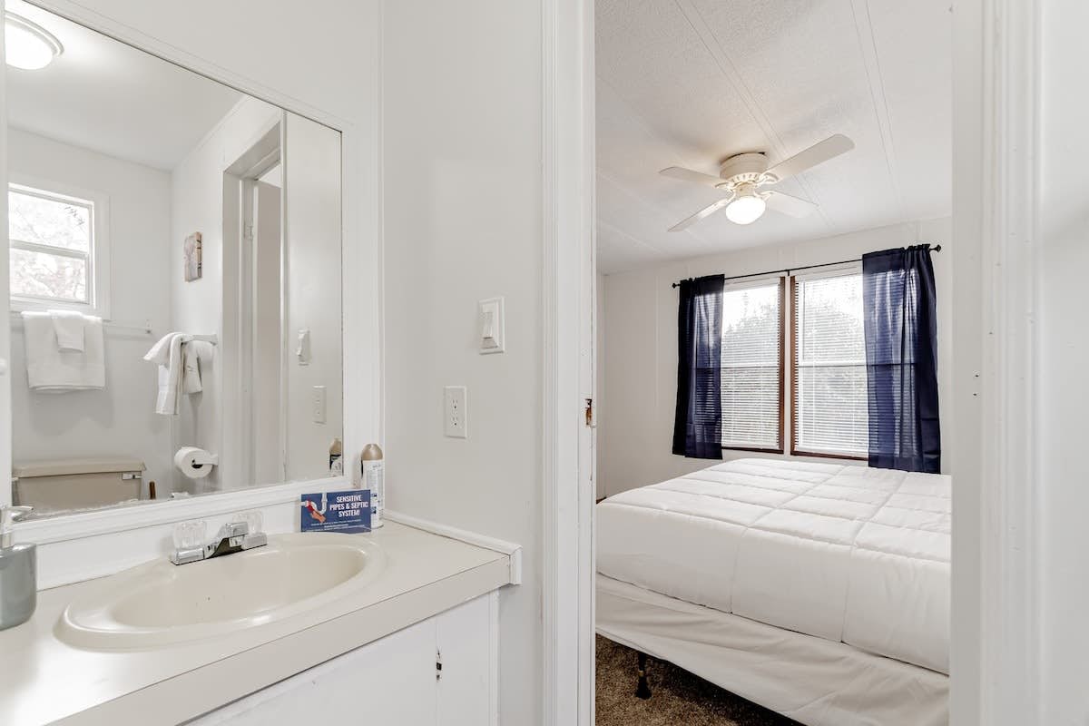 V_409TylrSt_C_West_Columbia