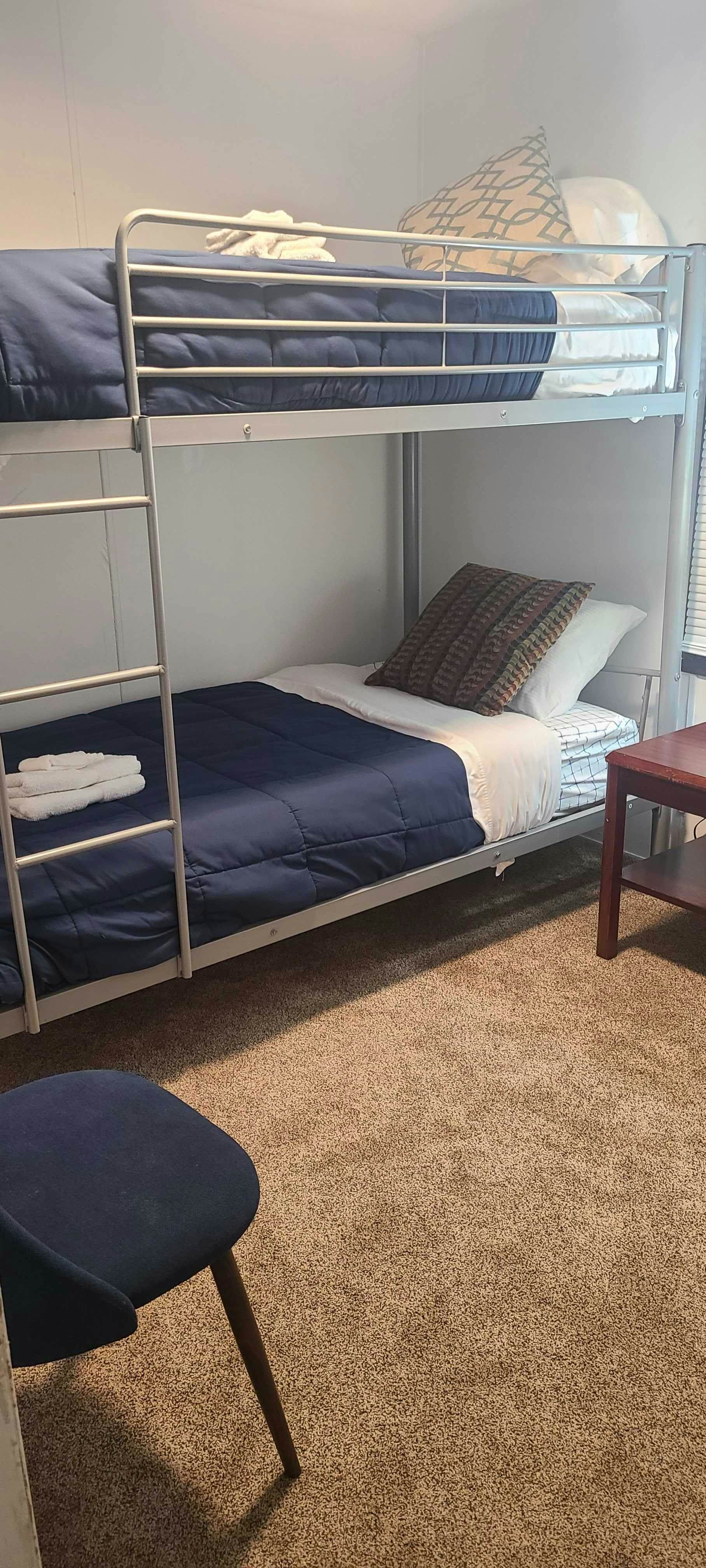 V_409TylrSt_C_West_Columbia