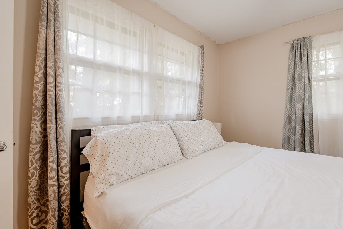 O_6316GrssPnt_Columbia