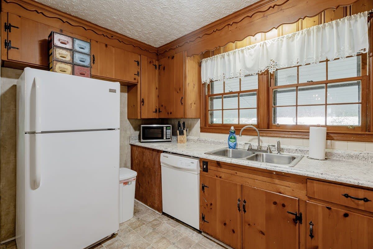 O_6316GrssPnt_Columbia