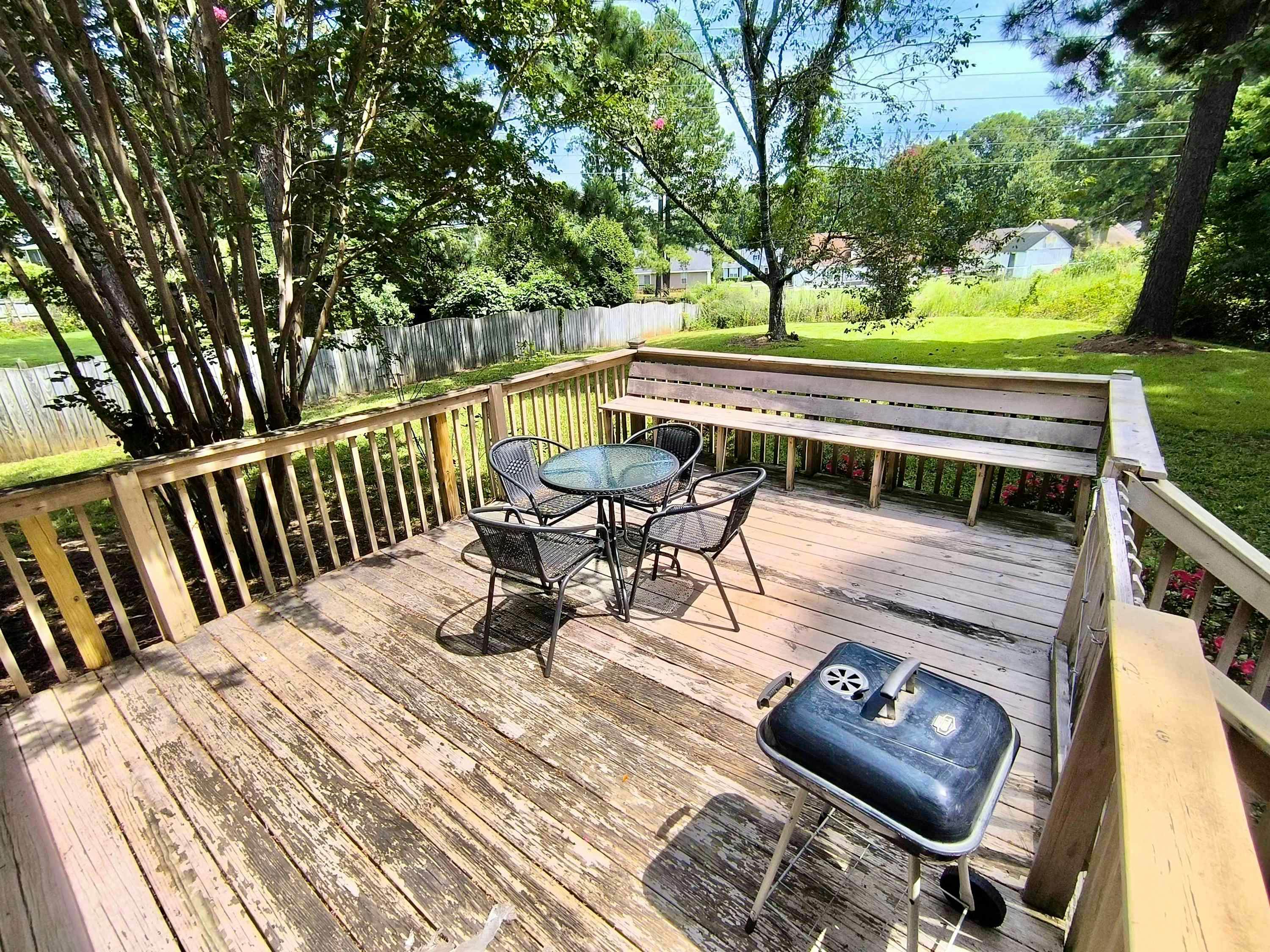 L_818Bentley_Lexington