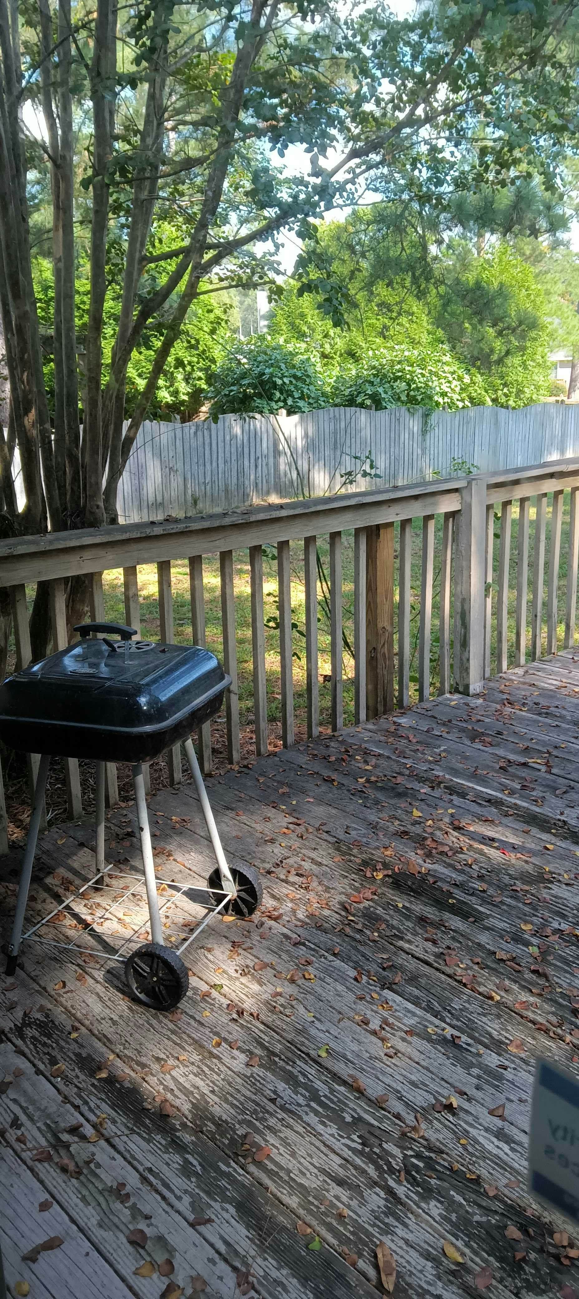 L_818Bentley_Lexington