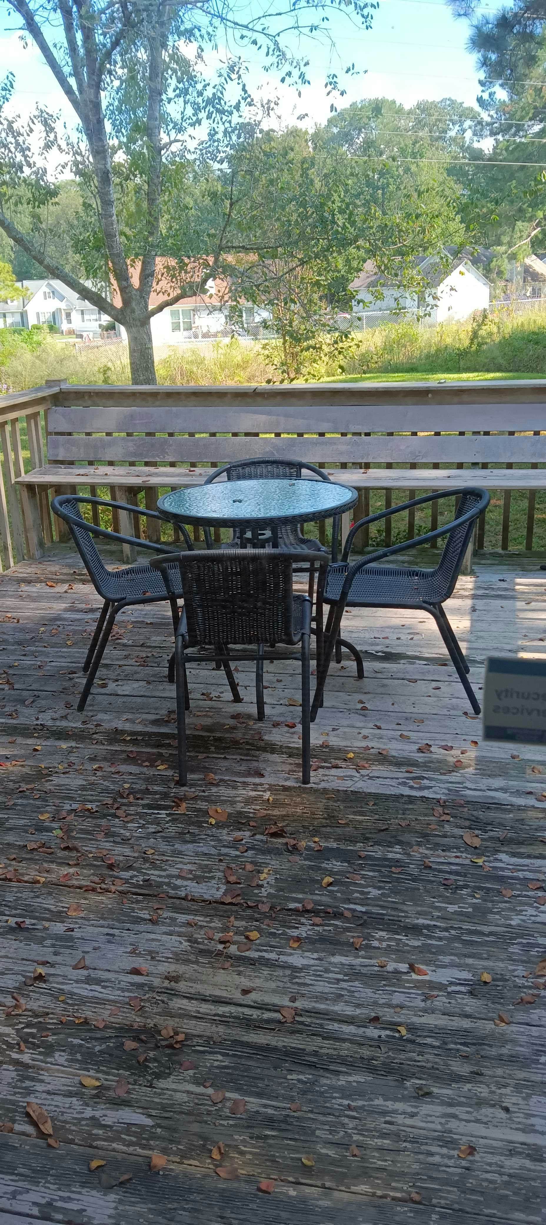 L_818Bentley_Lexington