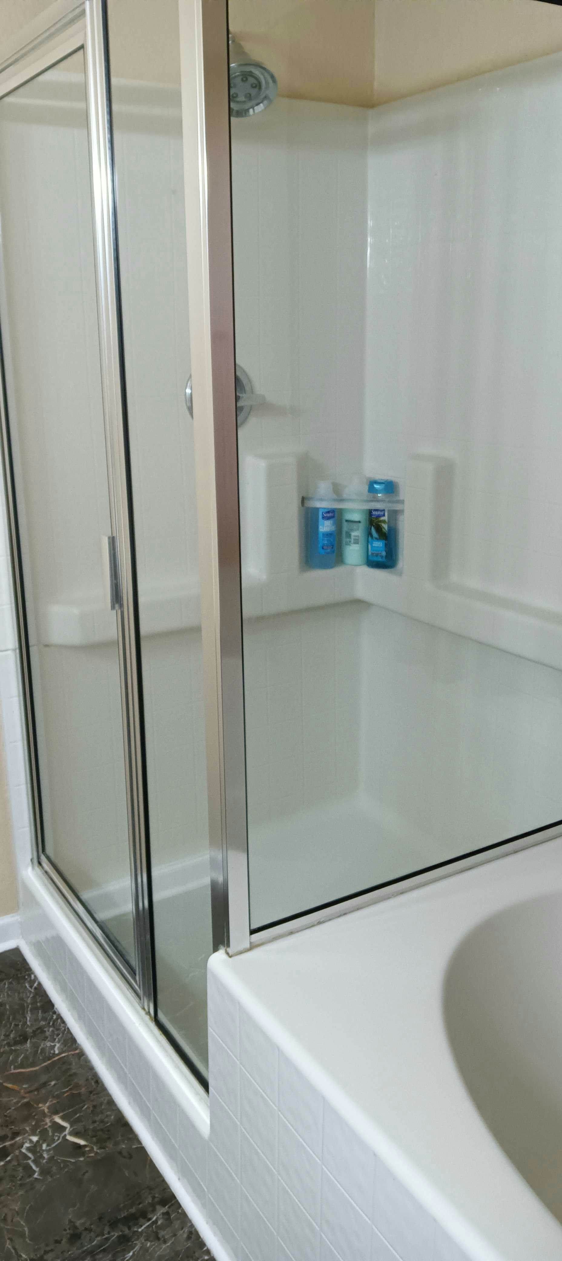 L_818Bentley_Lexington