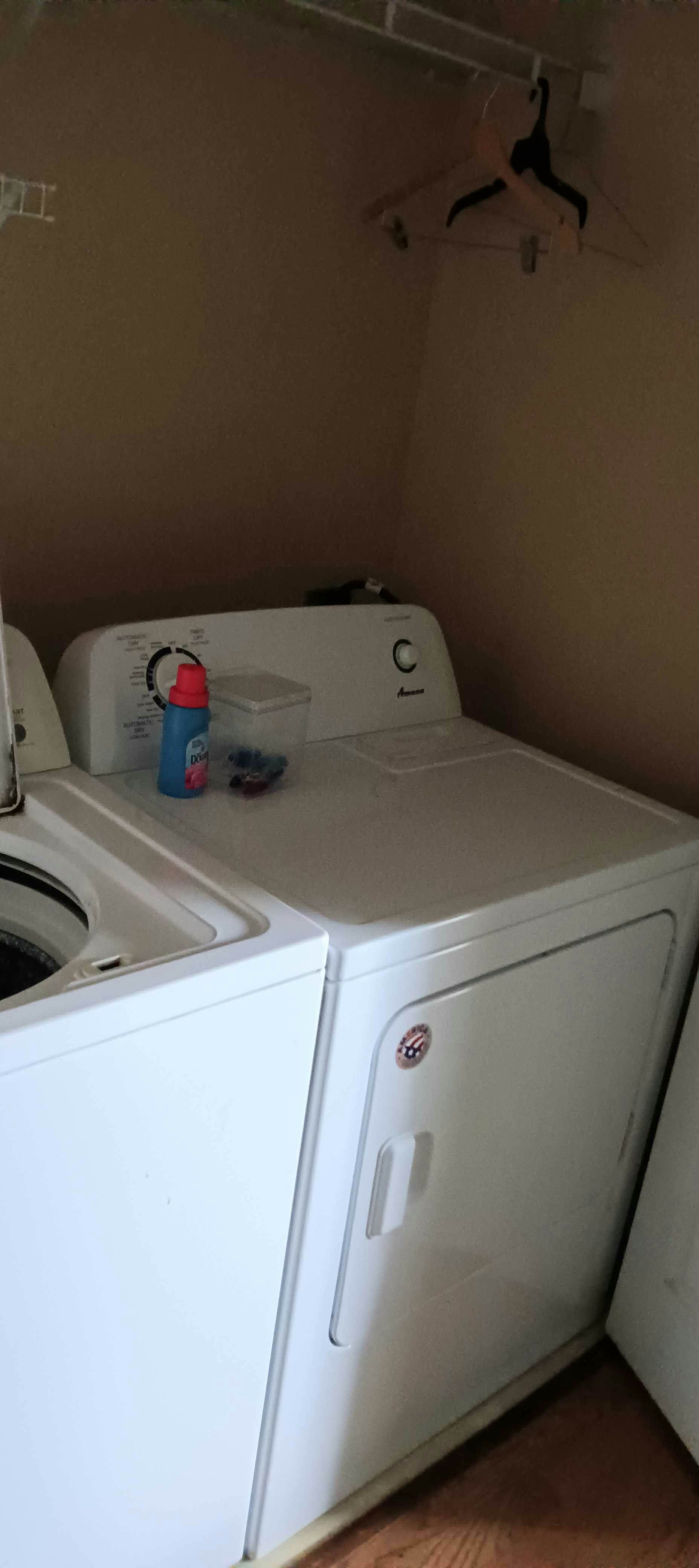 L_818Bentley_Lexington