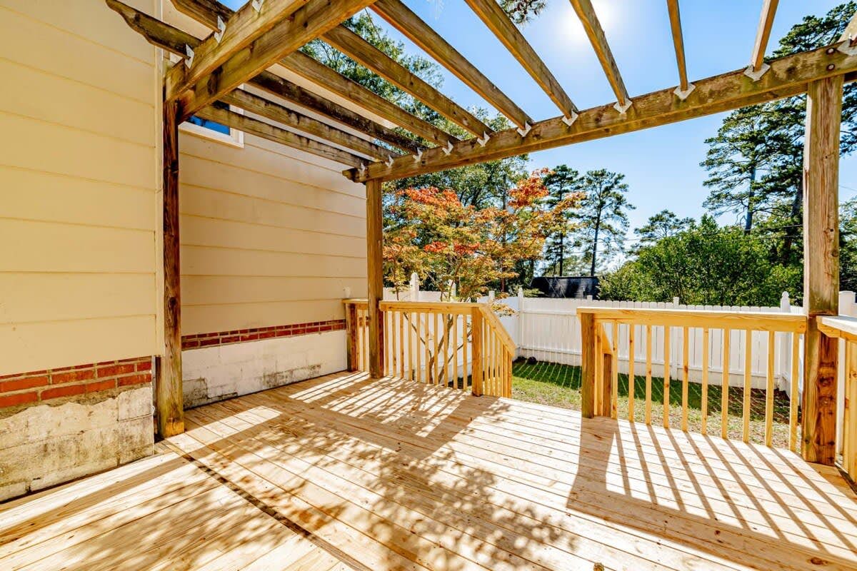 V_3915MrgrvRd_Columbia