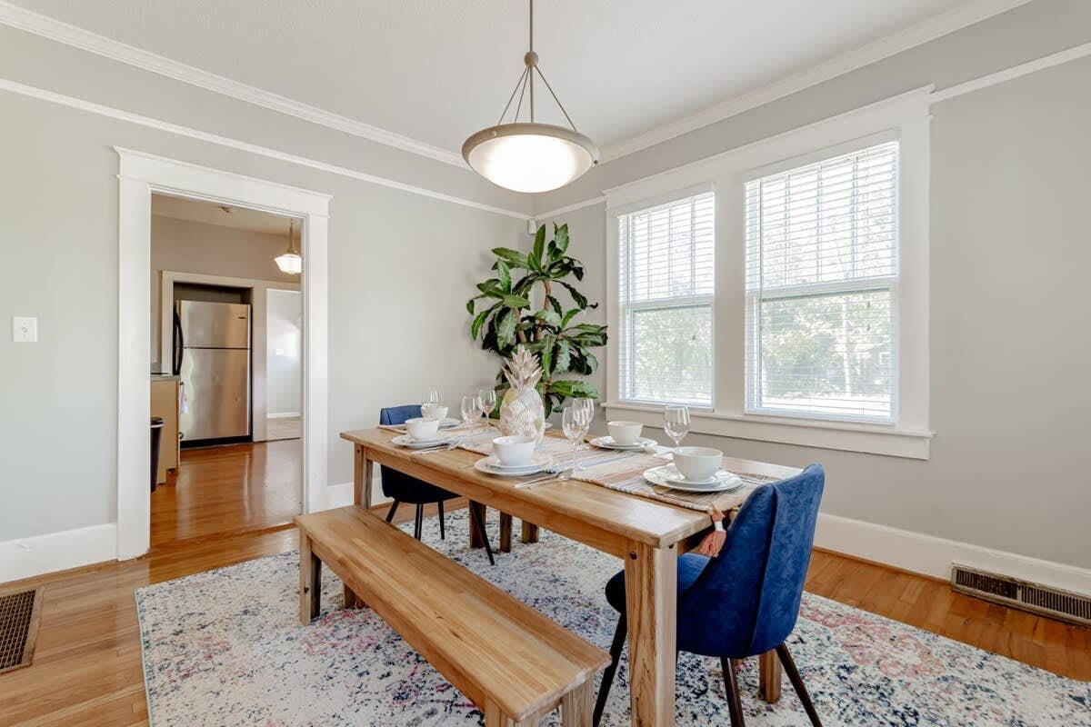 V_3915MrgrvRd_Columbia