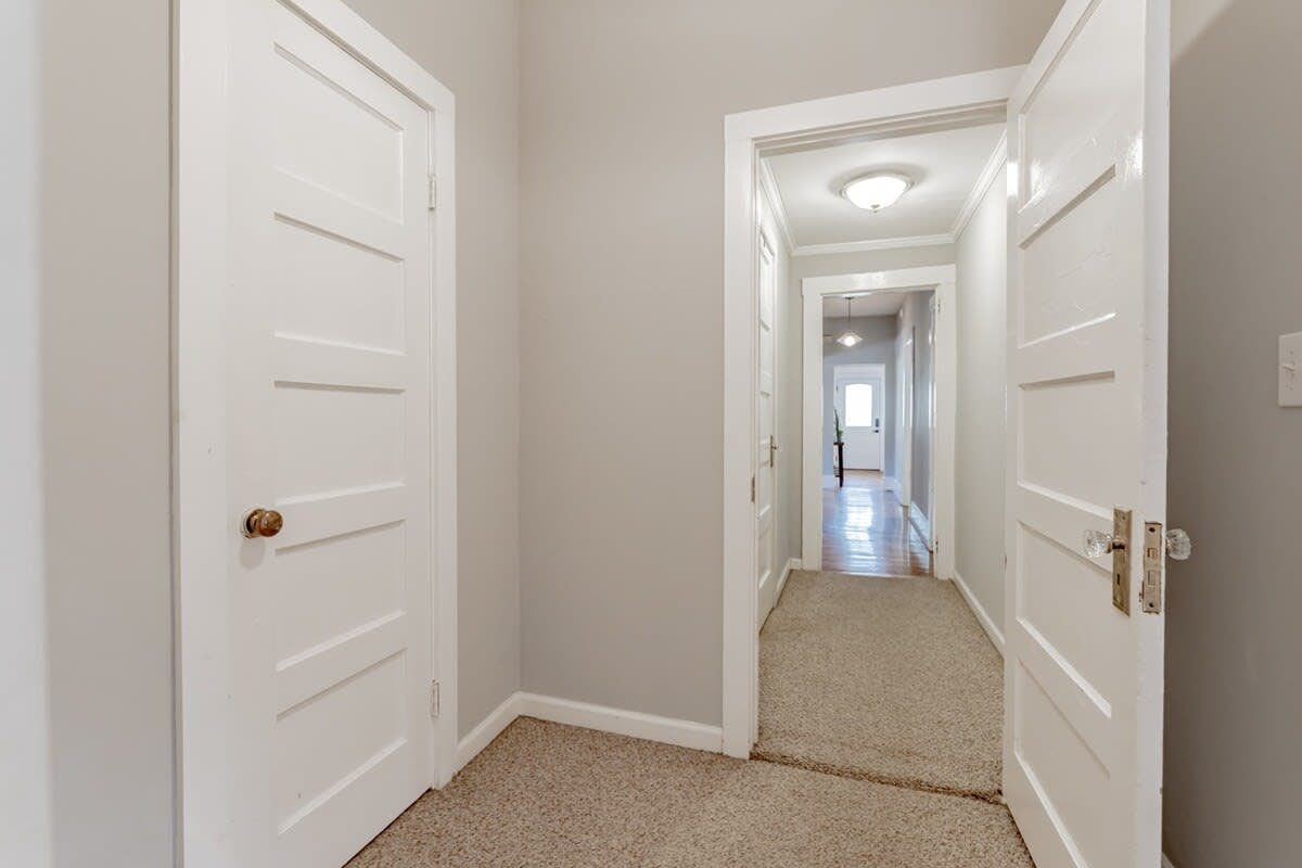 V_3915MrgrvRd_Columbia