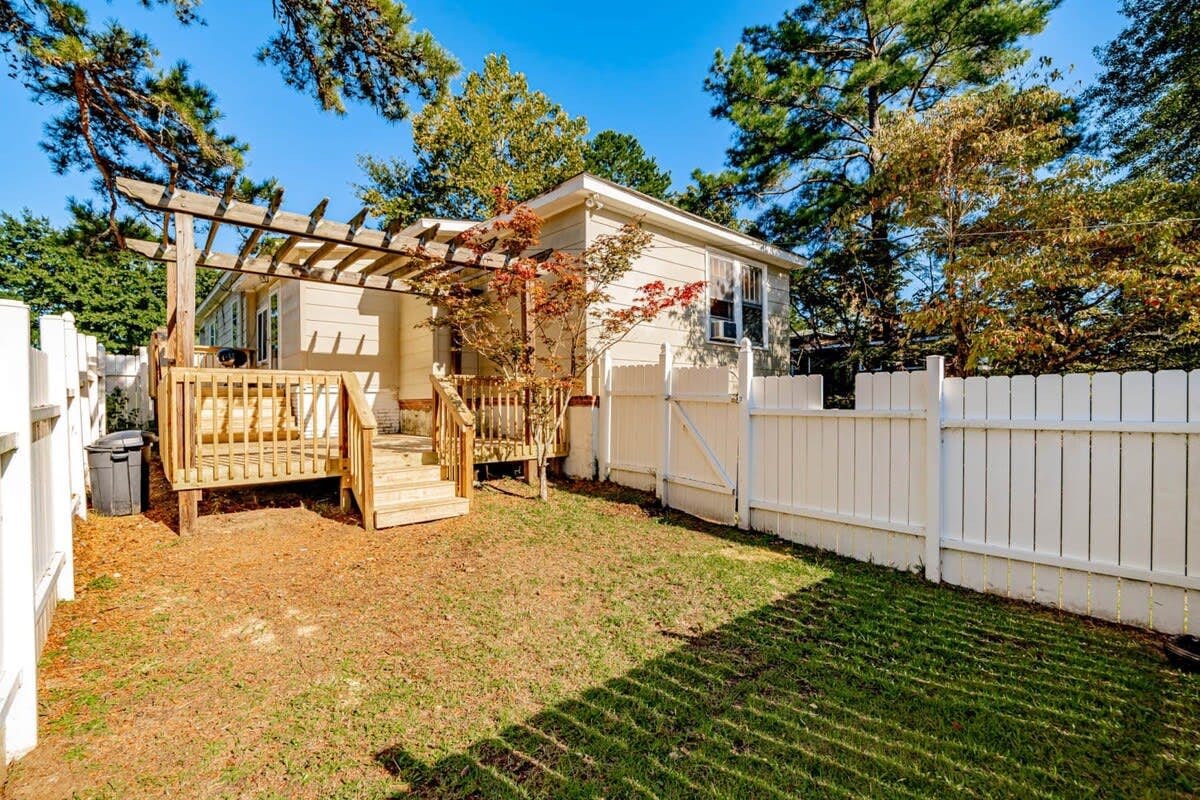 V_3915MrgrvRd_Columbia