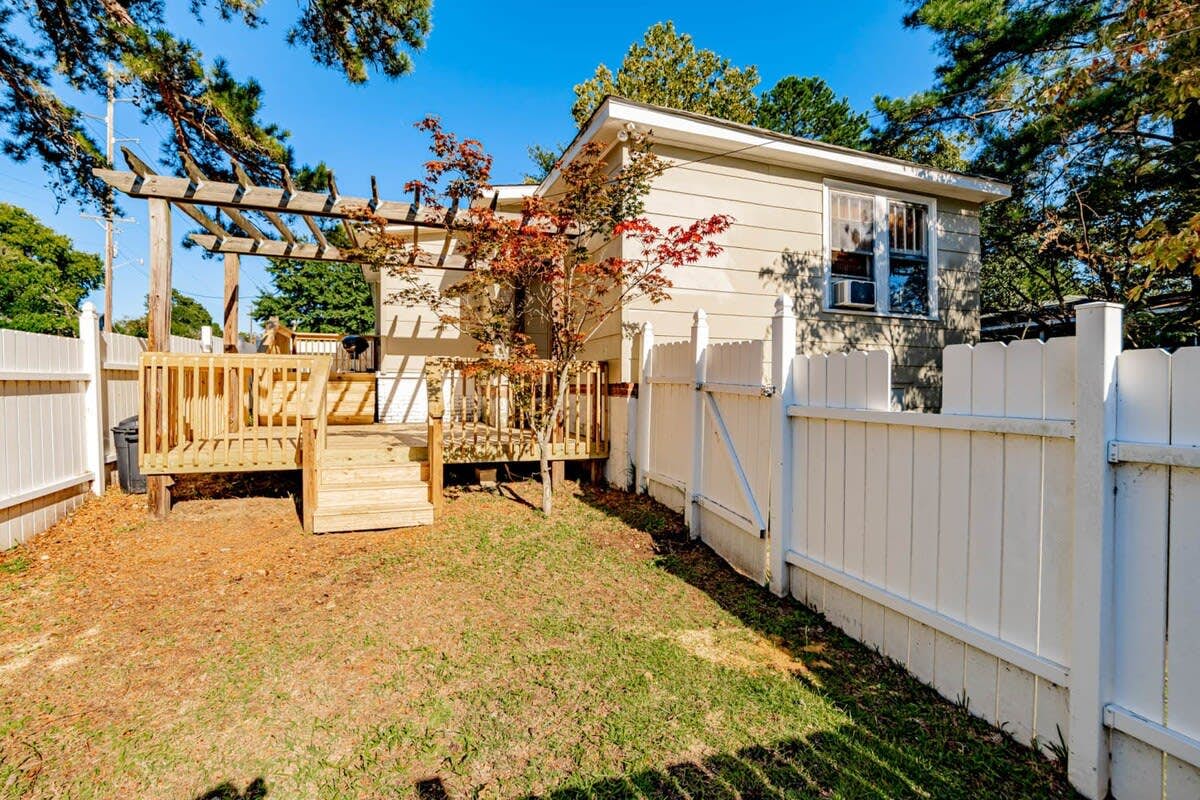 V_3915MrgrvRd_Columbia