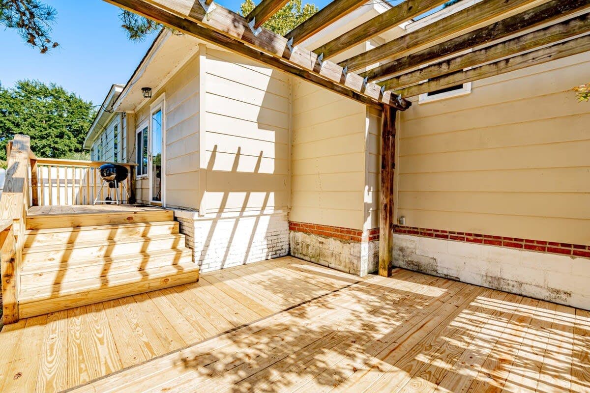 V_3915MrgrvRd_Columbia