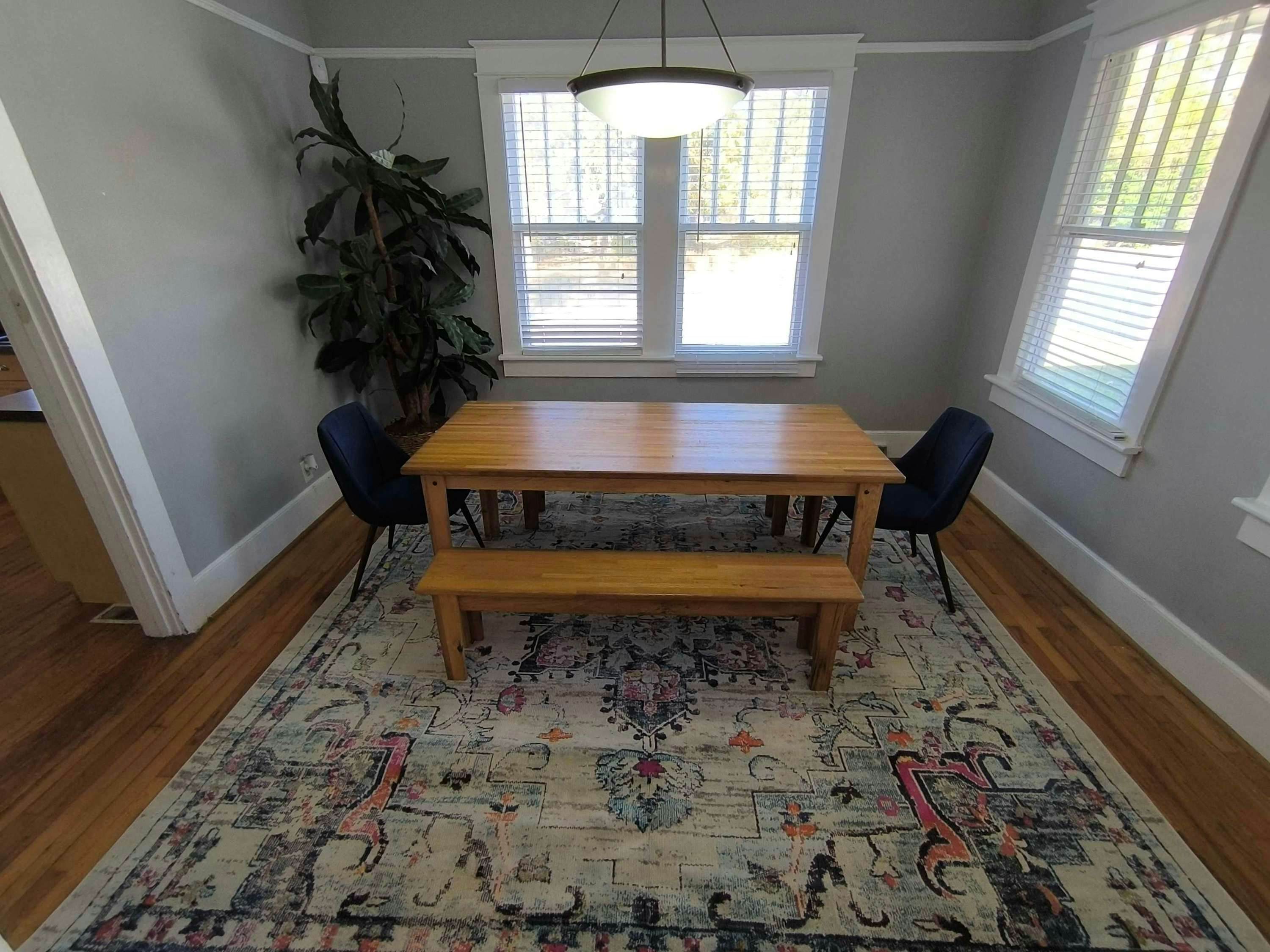 V_3915MrgrvRd_Columbia