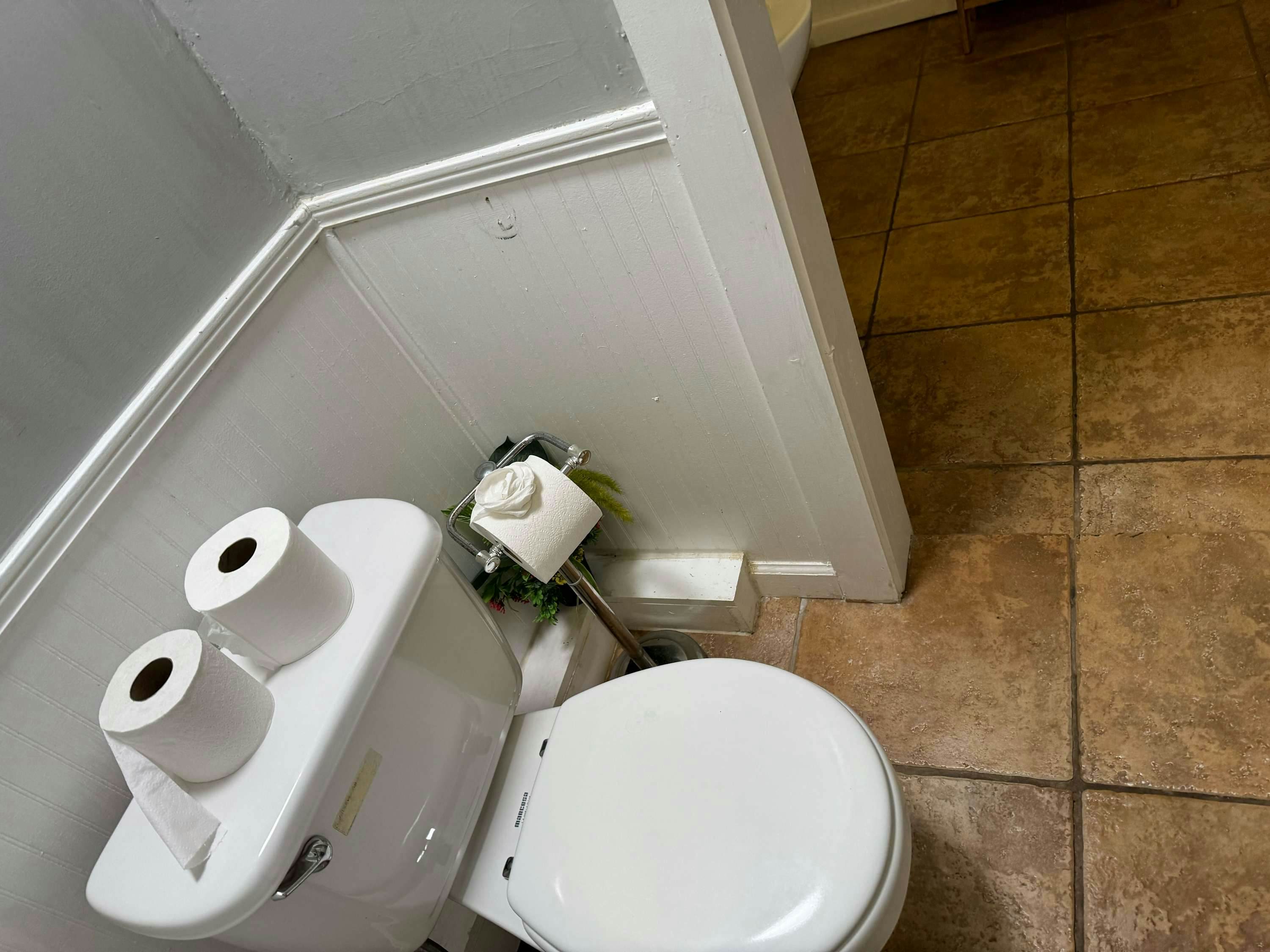 V_3915MrgrvRd_Columbia