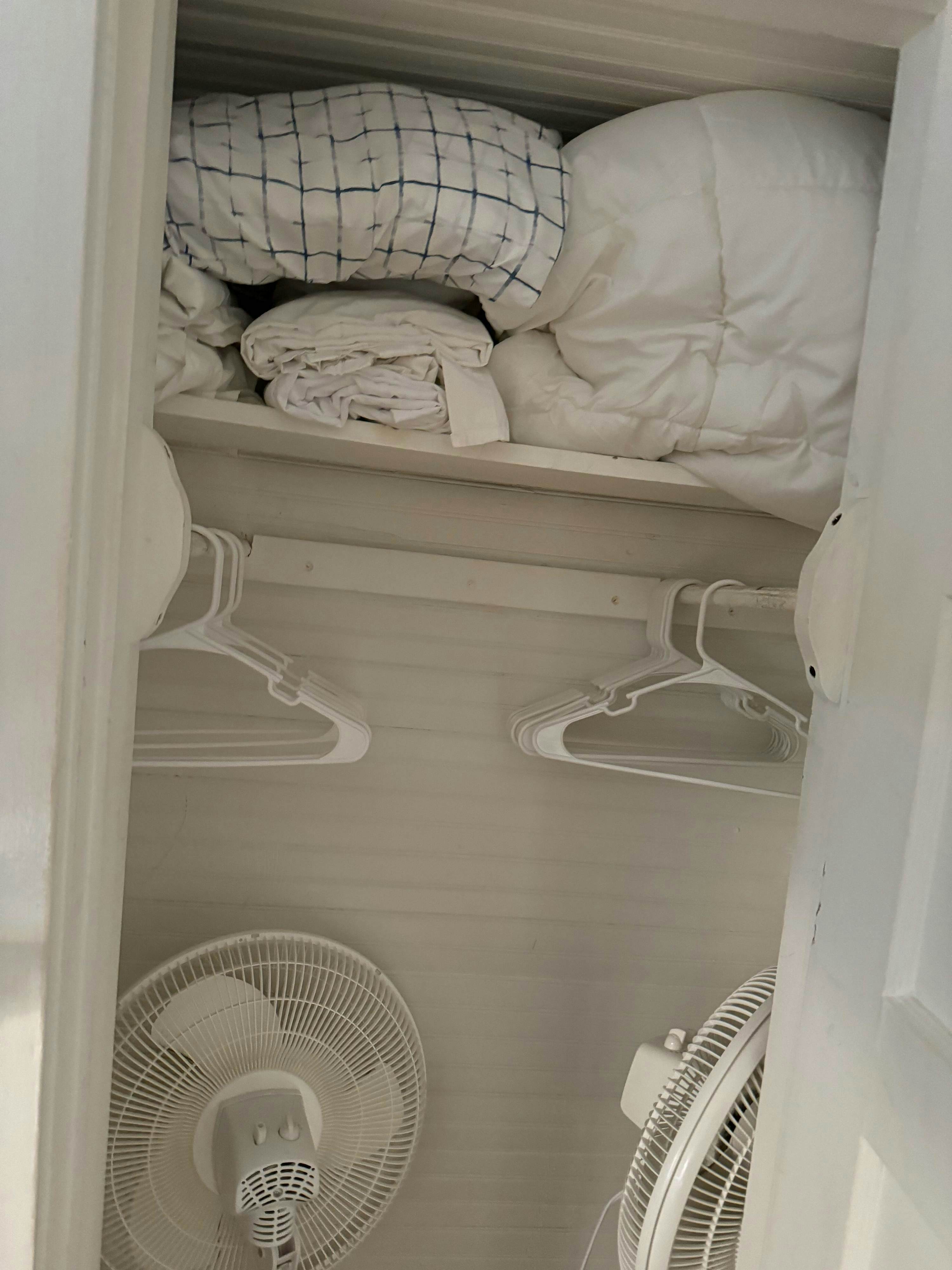 V_3915MrgrvRd_Columbia