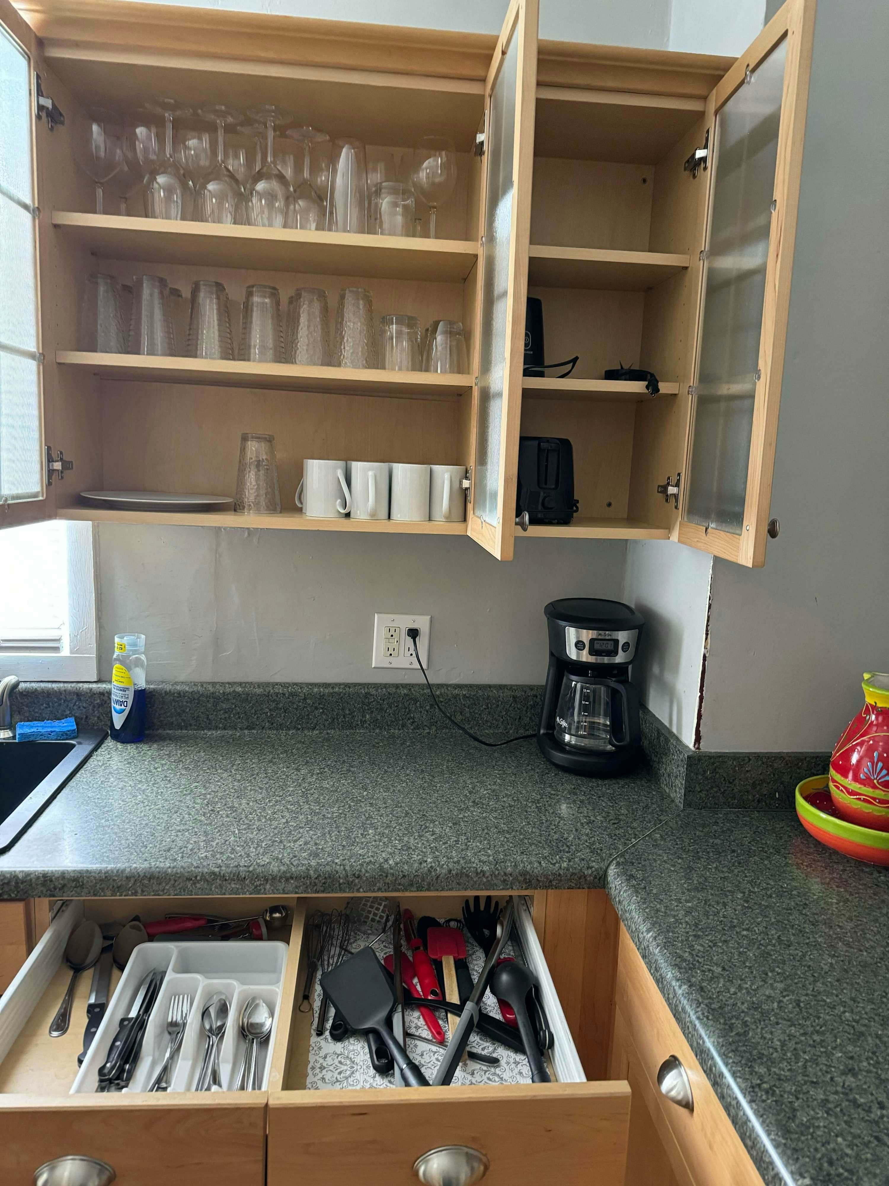 V_3915MrgrvRd_Columbia