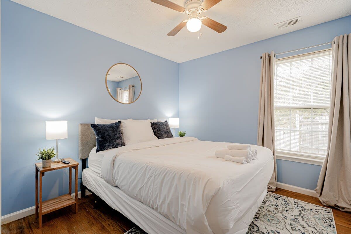 Z_4104RdgwdAv_Columbia