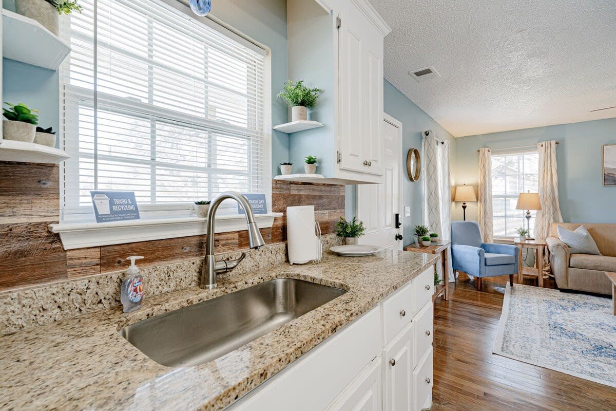 Z_4104RdgwdAv_Columbia