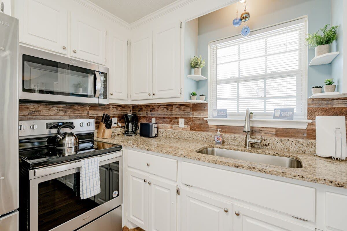 Z_4104RdgwdAv_Columbia