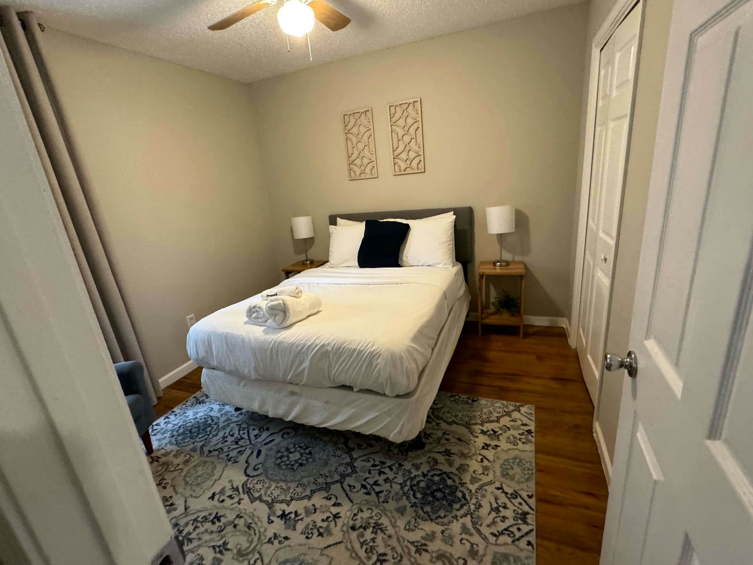 Z_4104RdgwdAv_Columbia