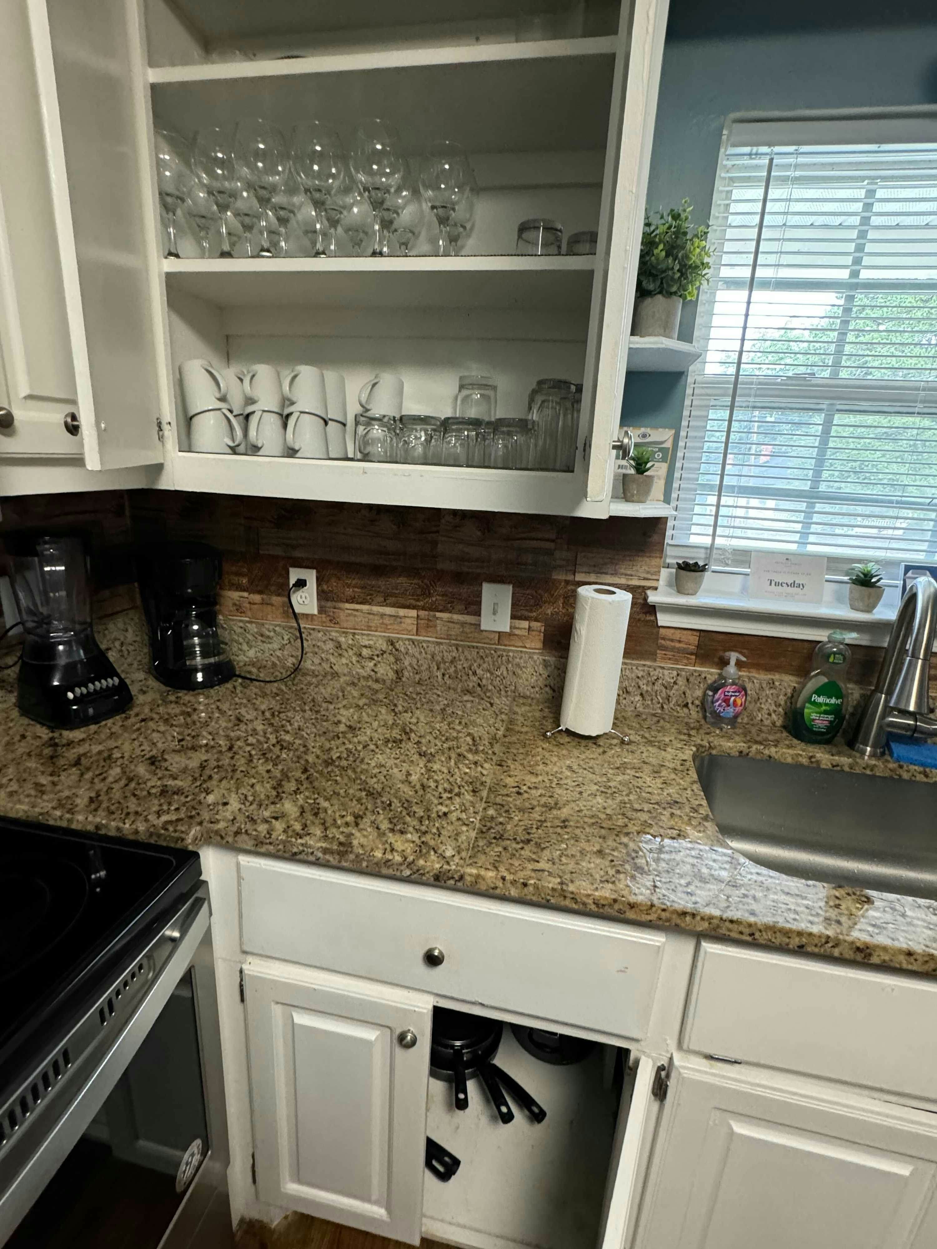 Z_4104RdgwdAv_Columbia