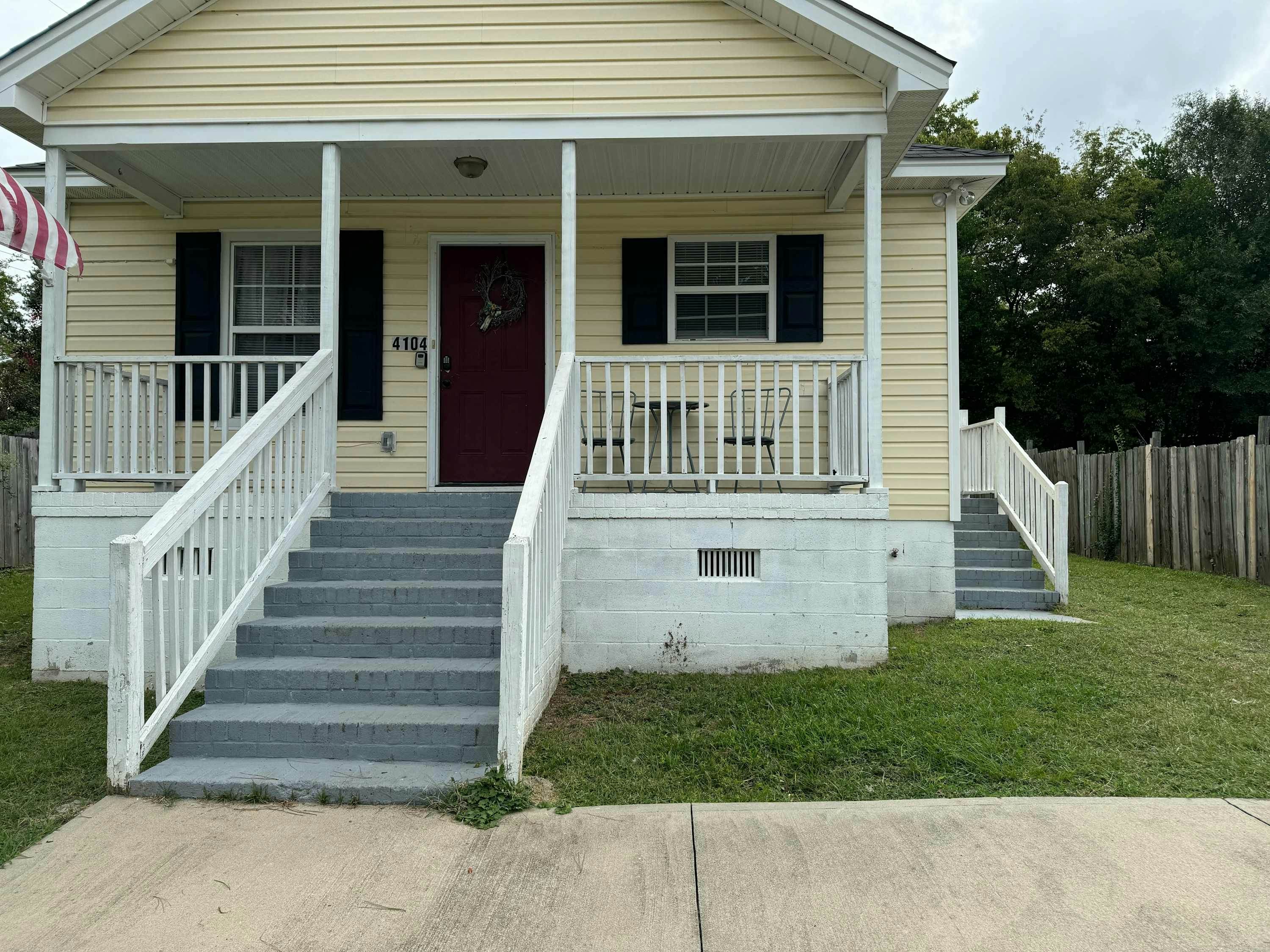 Z_4104RdgwdAv_Columbia