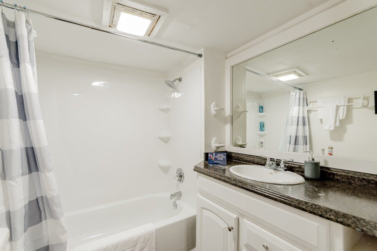 V_409TylrSt_A_West Columbia