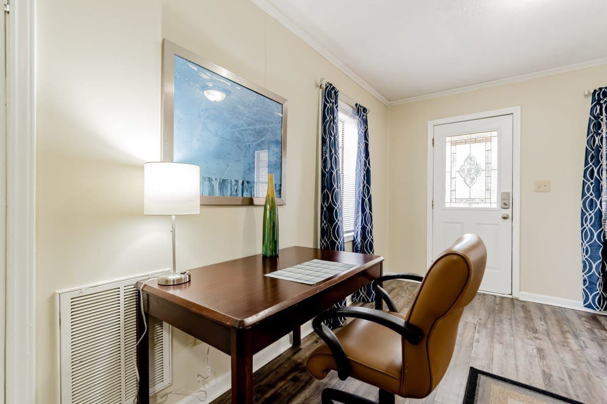 V_409TylrSt_A_West Columbia