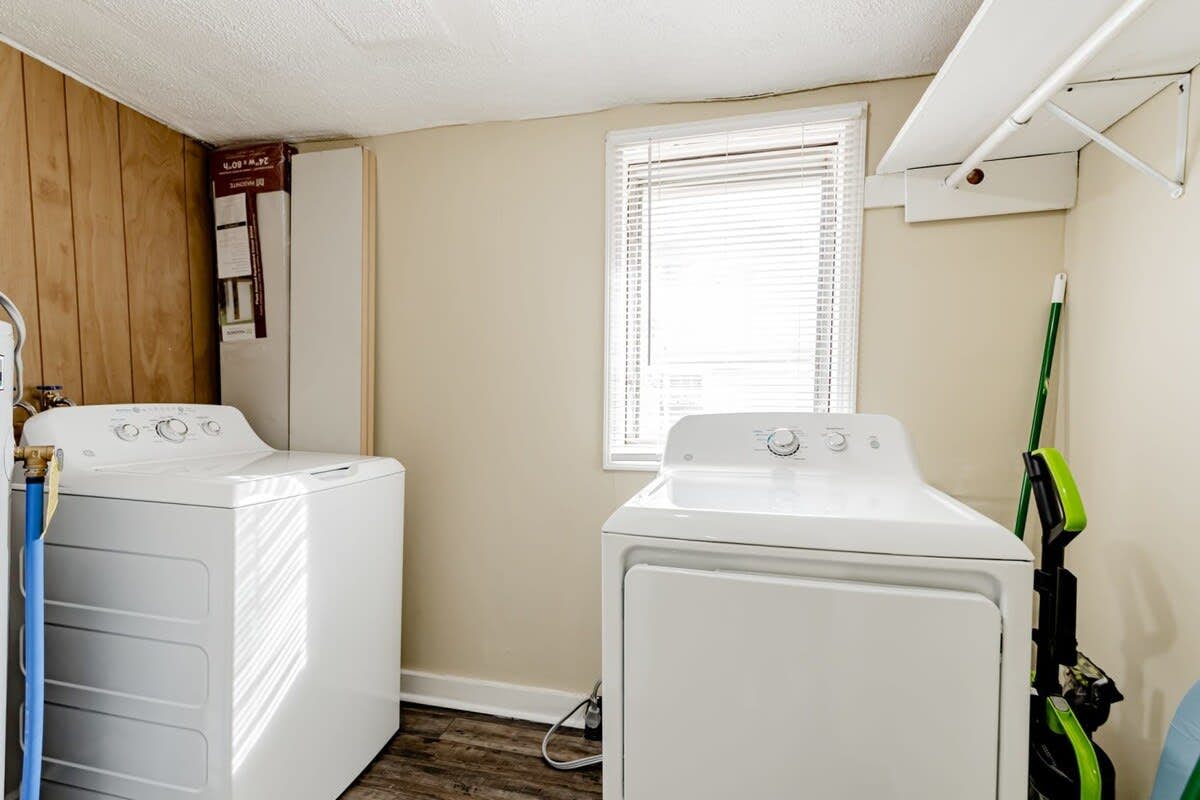 V_409TylrSt_A_West Columbia