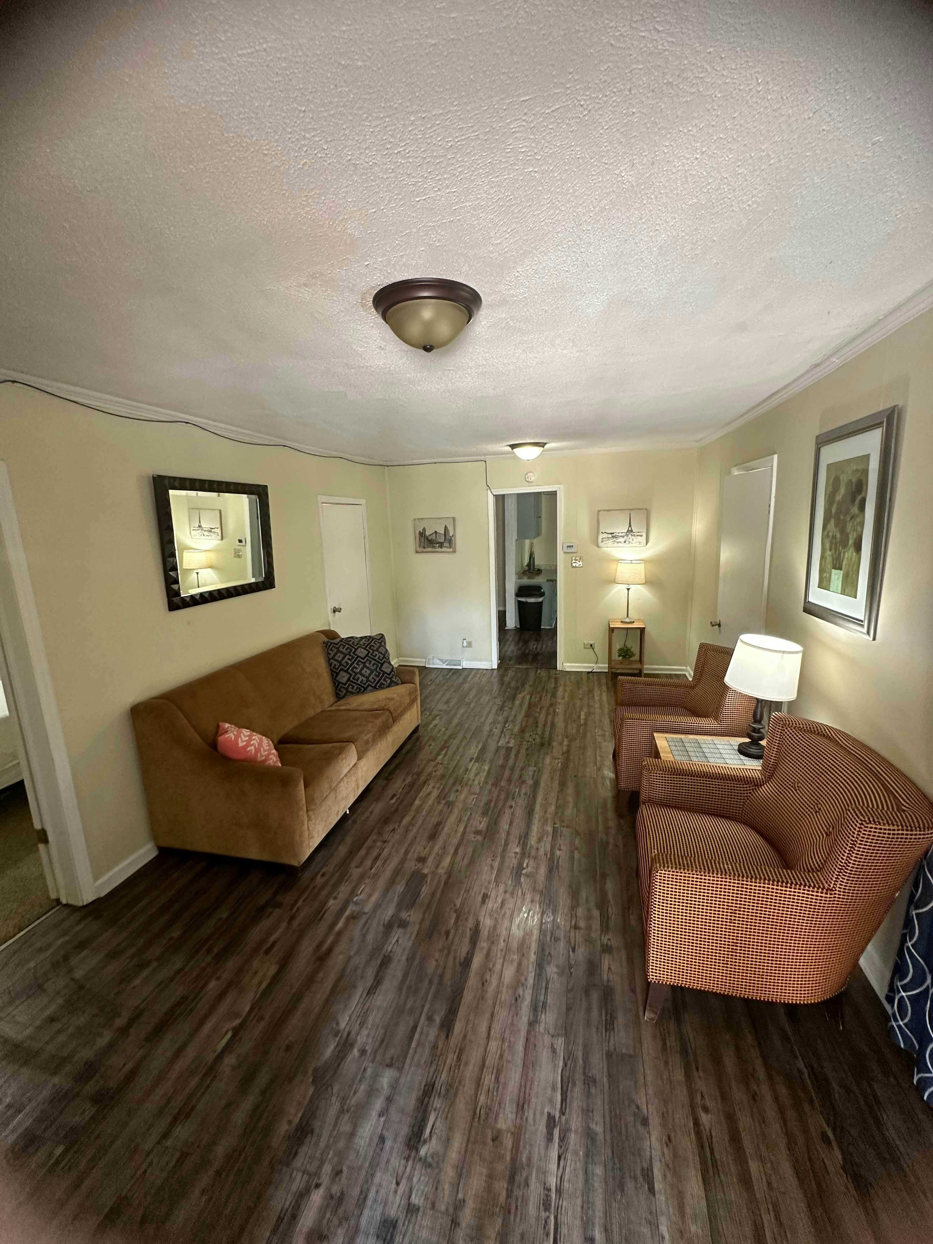 V_409TylrSt_A_West Columbia