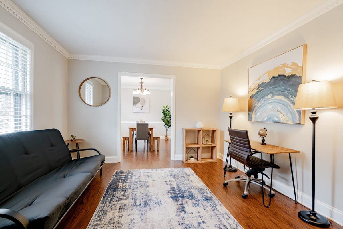 L_206GldstnDr_Columbia