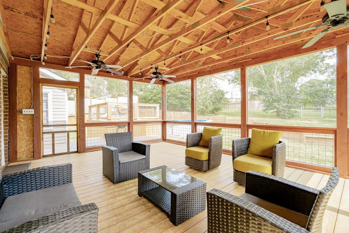 L_206GldstnDr_Columbia