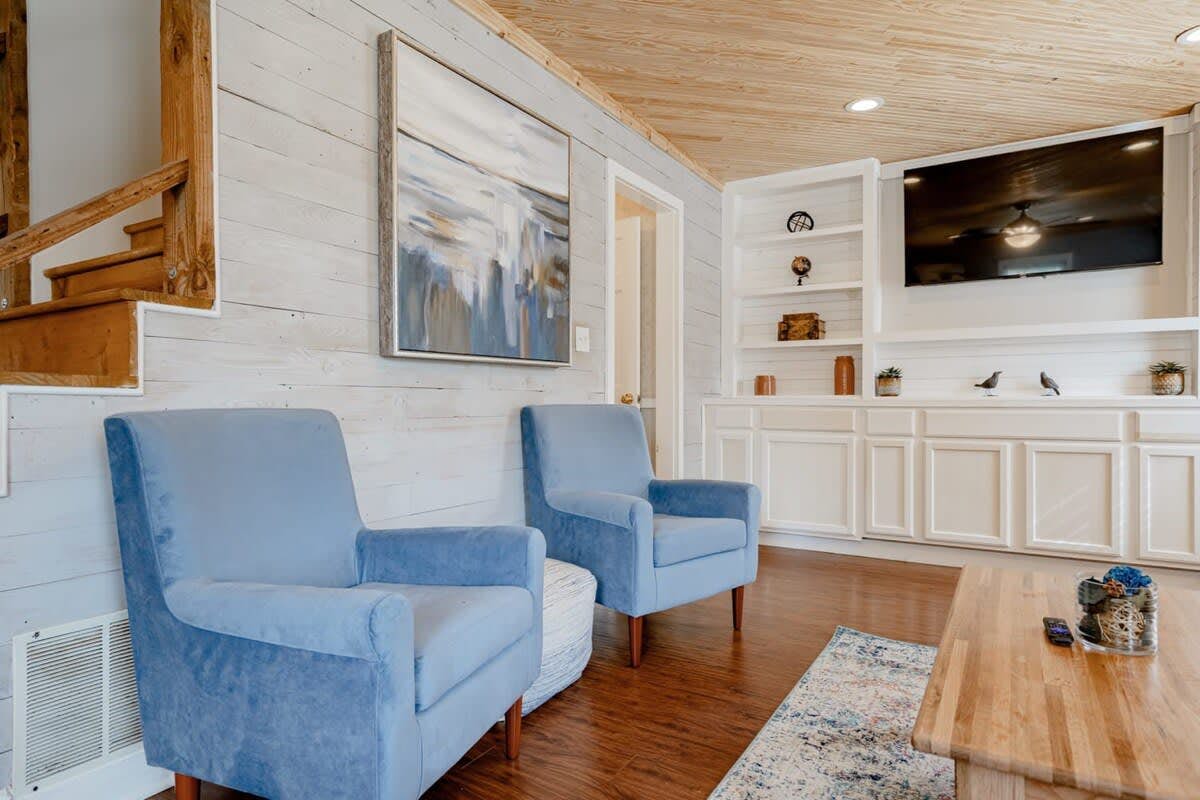 L_206GldstnDr_Columbia