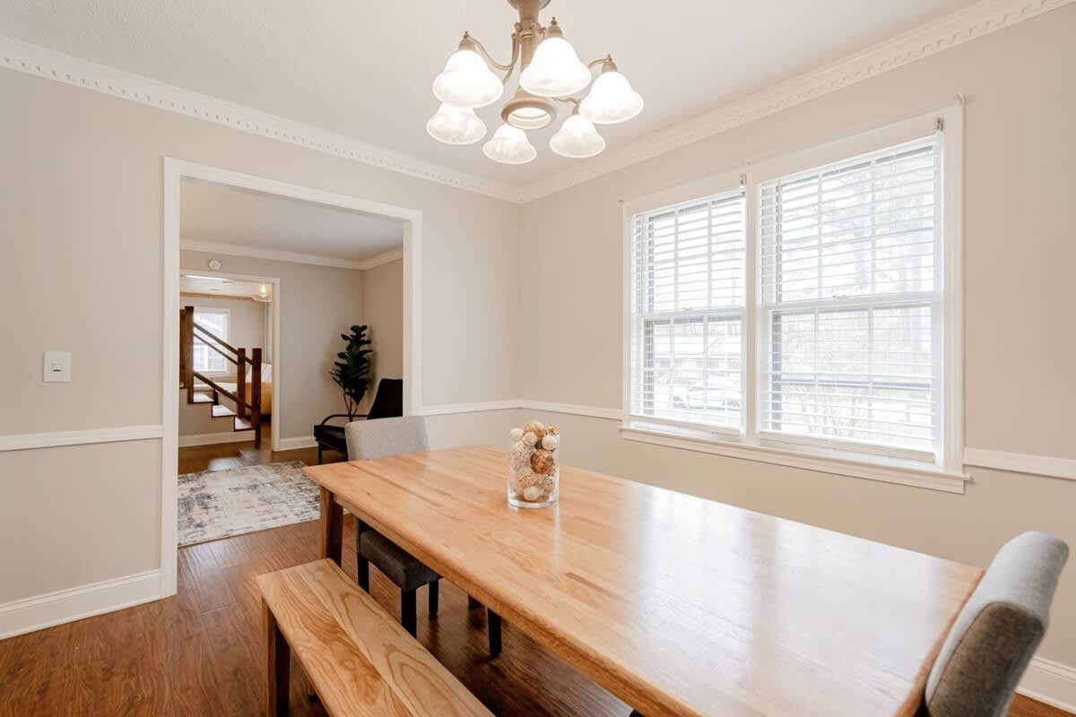 L_206GldstnDr_Columbia