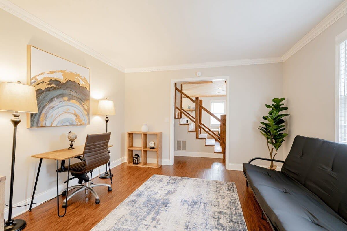 L_206GldstnDr_Columbia