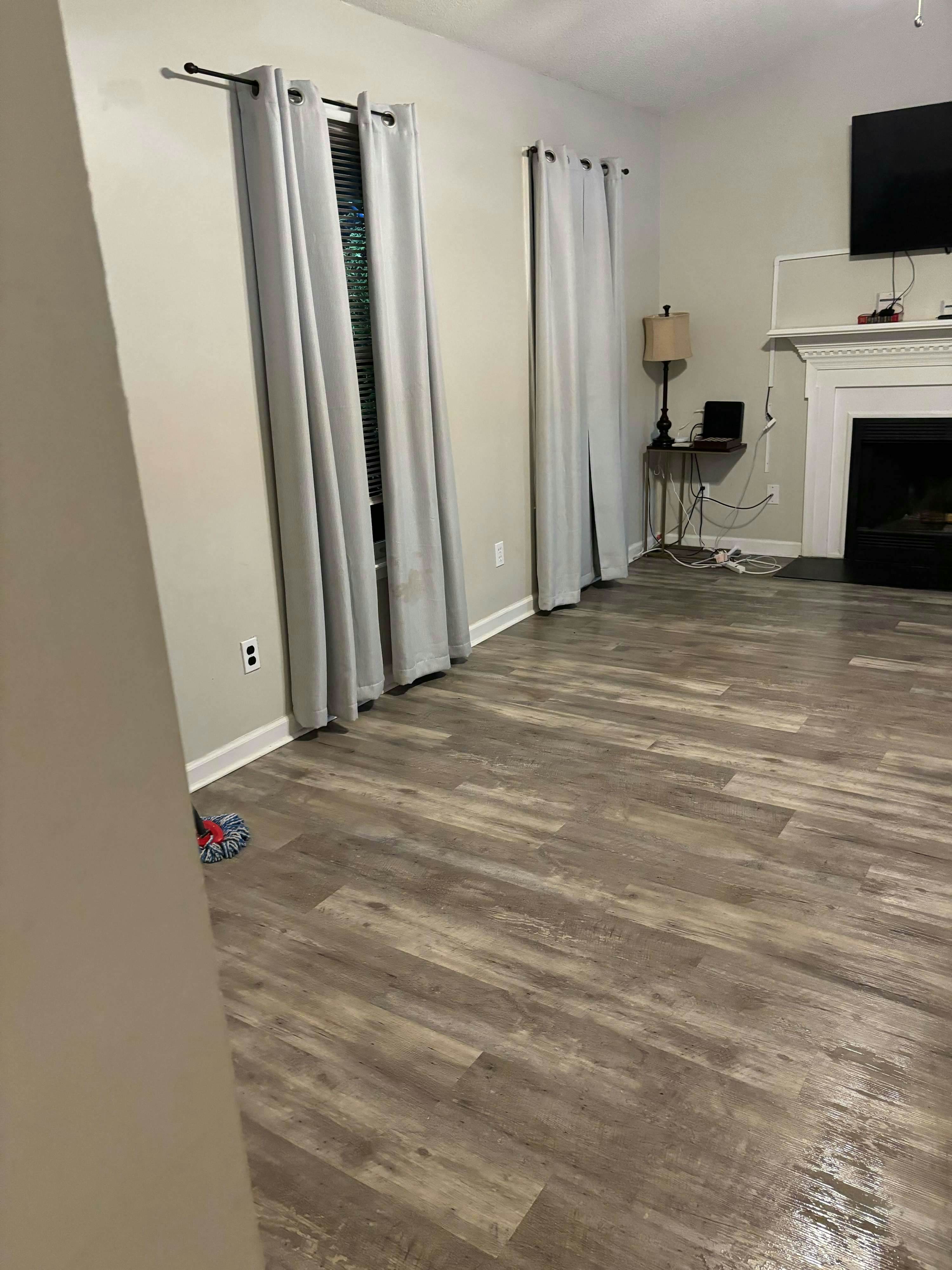 L_206GldstnDr_Columbia