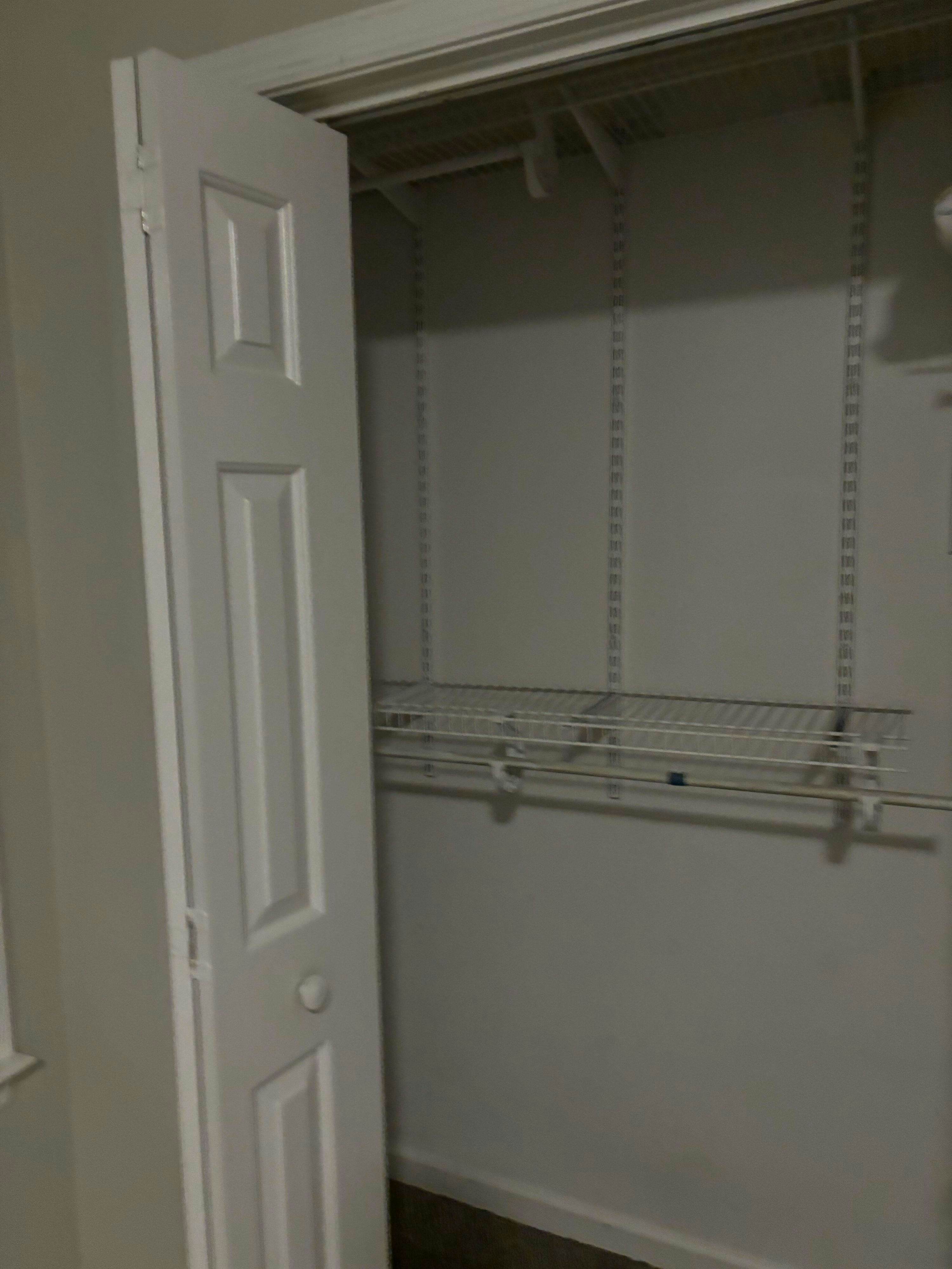 L_206GldstnDr_Columbia