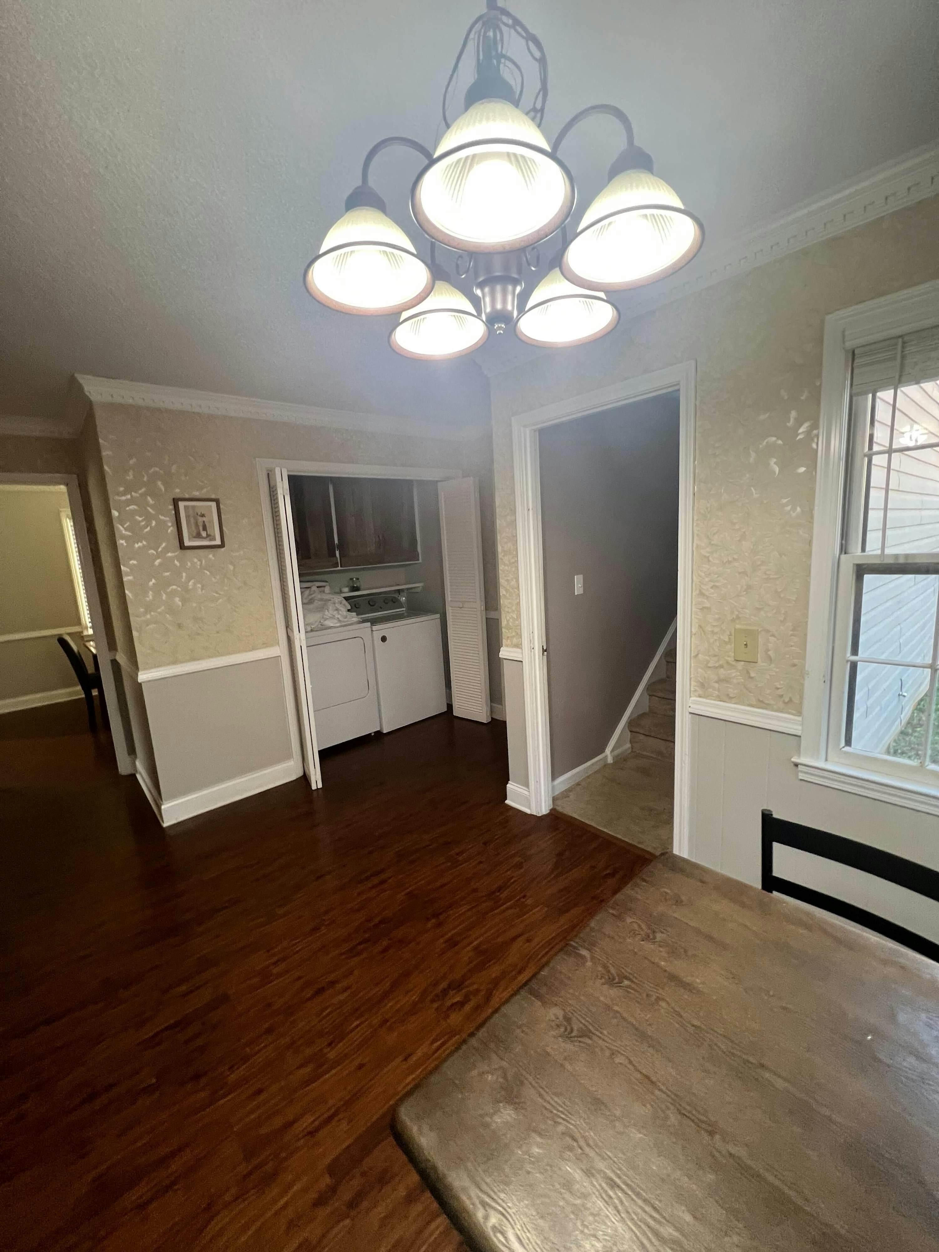 L_206GldstnDr_Columbia