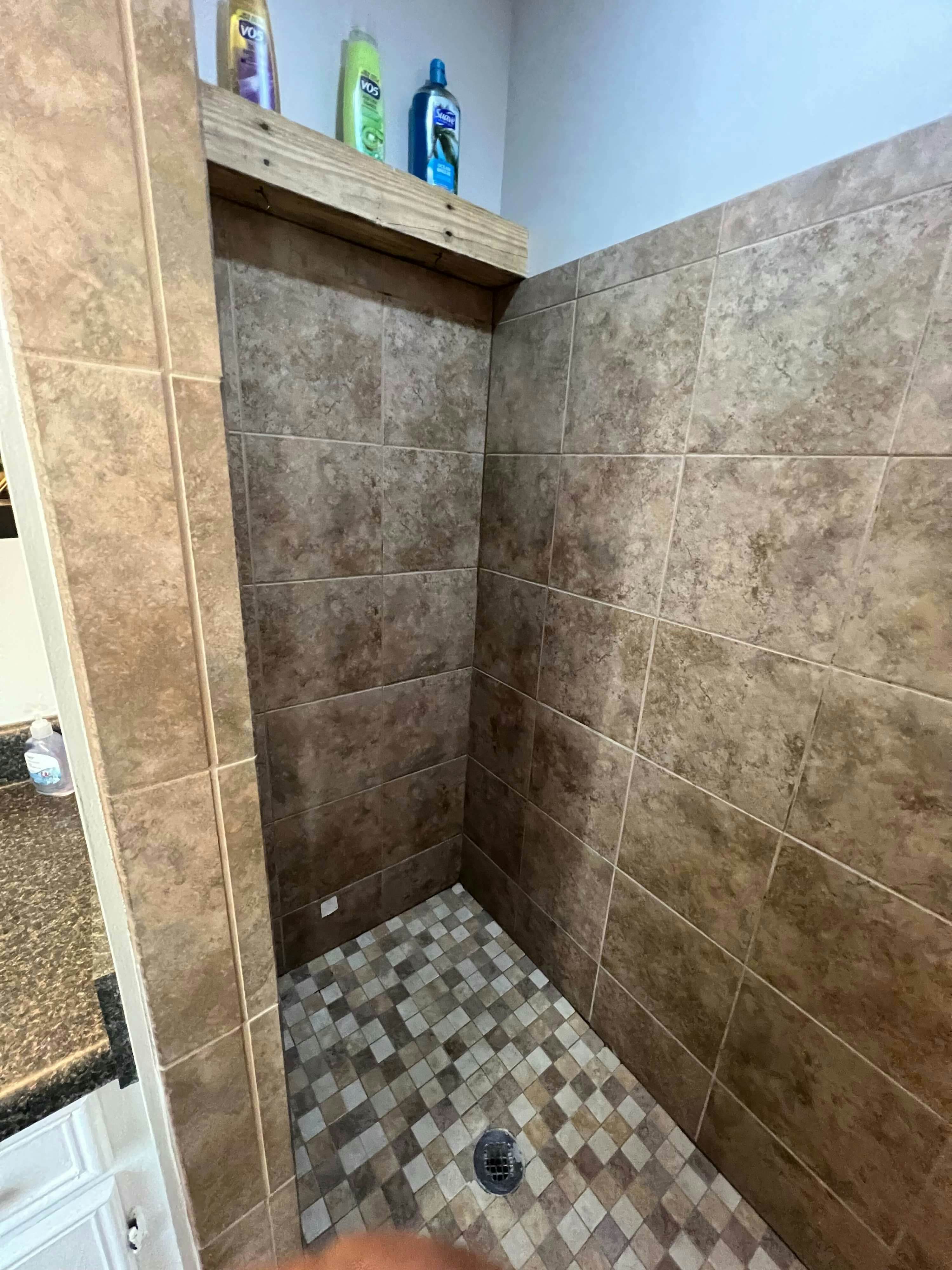 L_206GldstnDr_Columbia