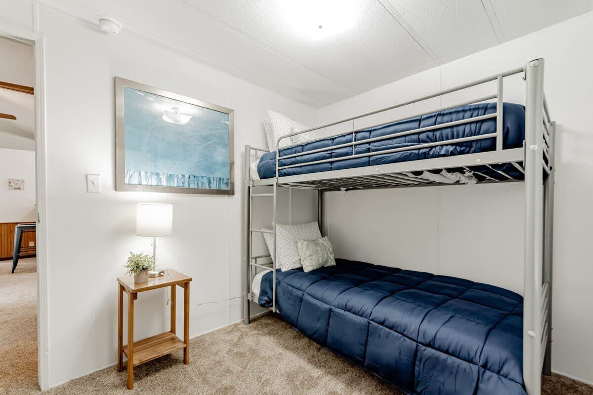 V_409TylrSt_B_West_Columbia