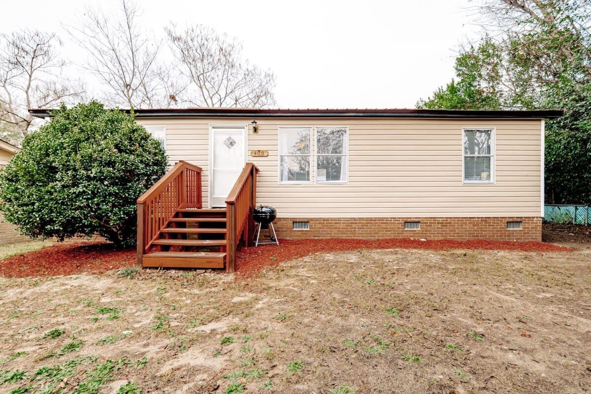 V_409TylrSt_B_West_Columbia