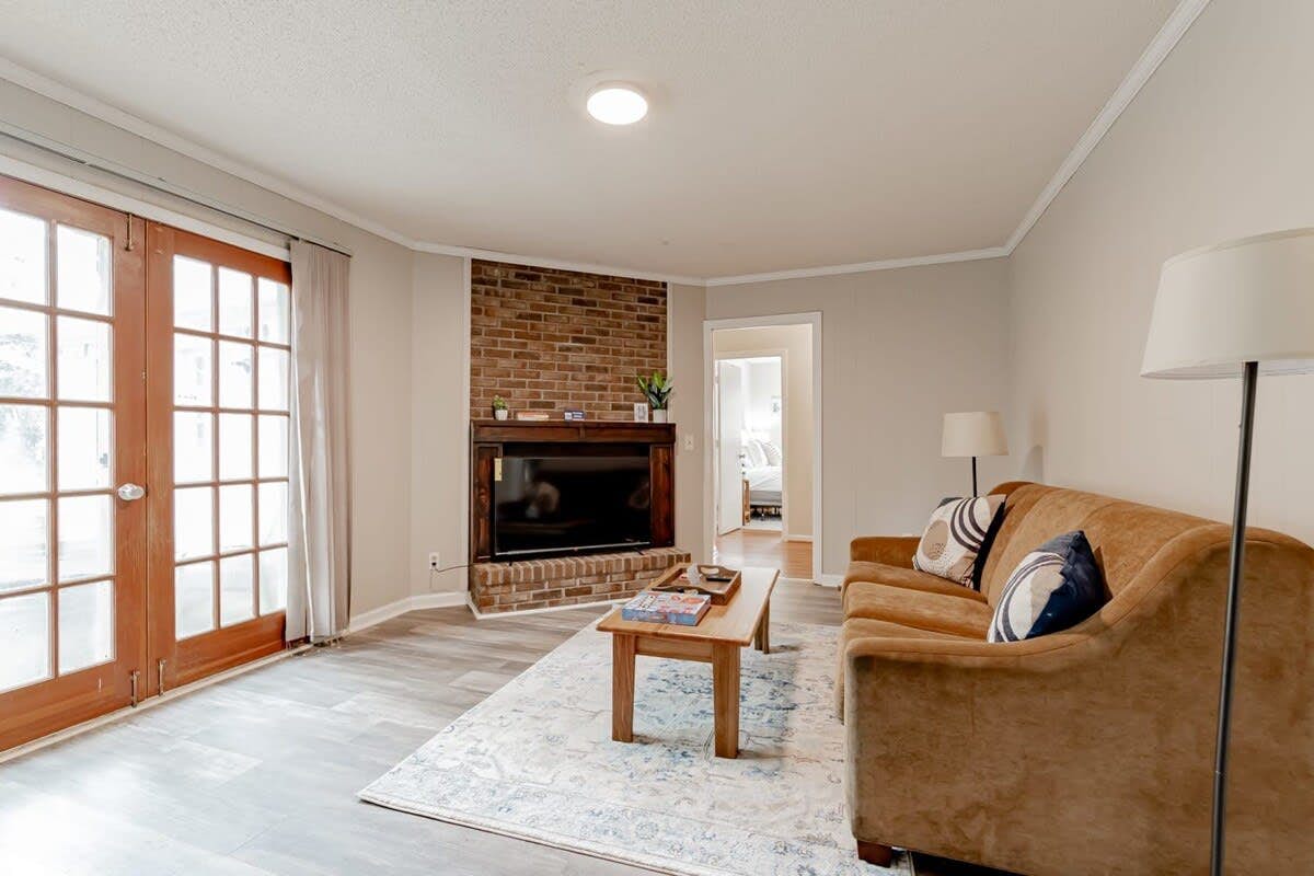 F_1612NWdstrm_Columbia