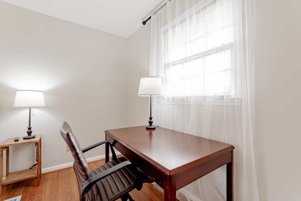 F_1612NWdstrm_Columbia