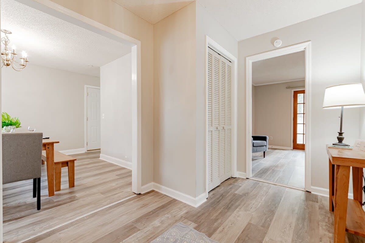 F_1612NWdstrm_Columbia