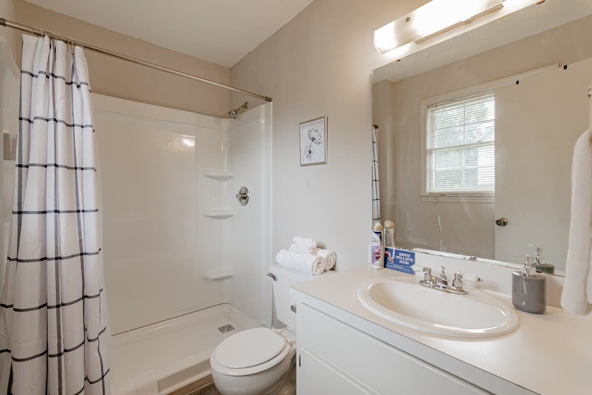 F_1612NWdstrm_Columbia