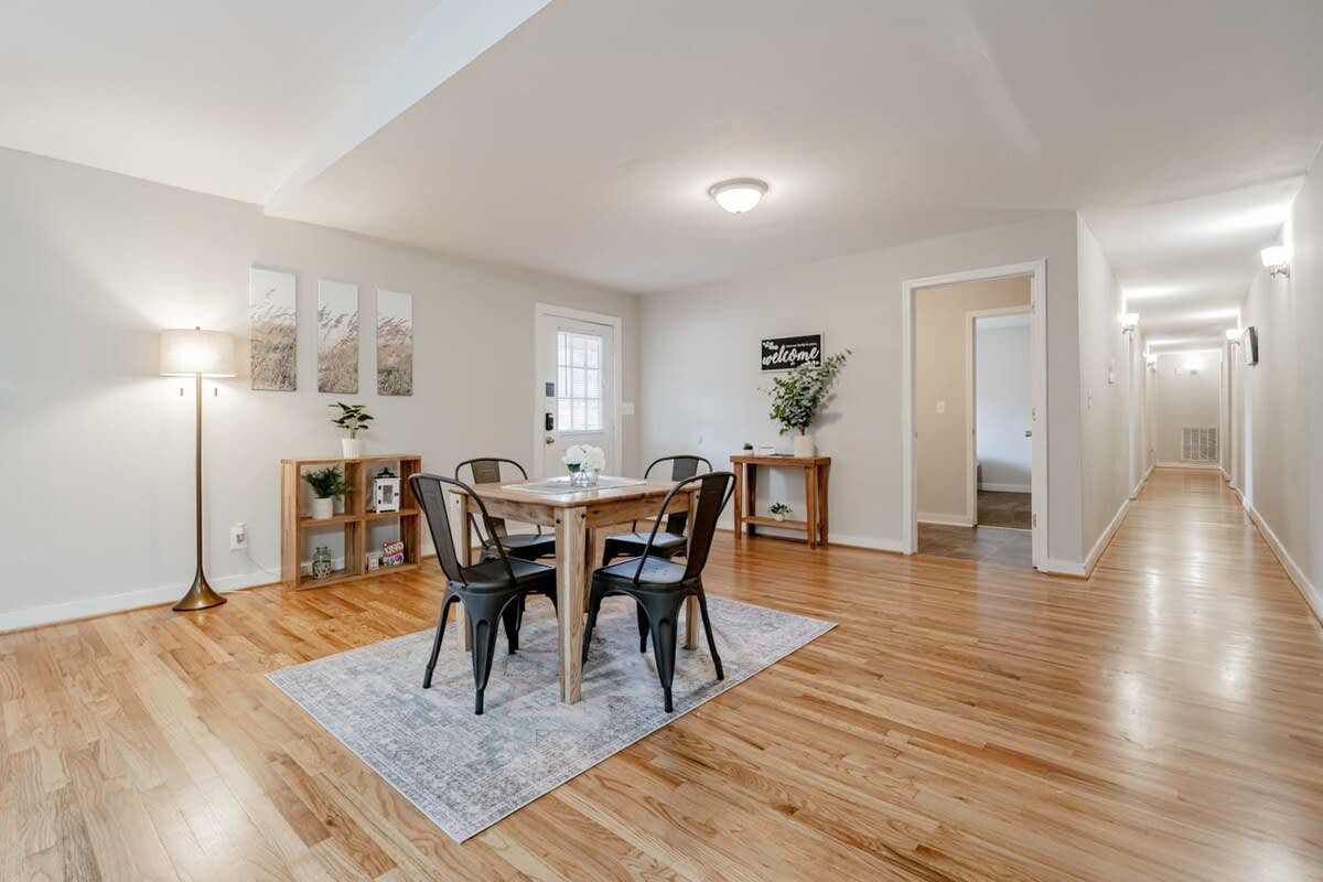 Z_1900Hllnd_C_West_Columbia (Both Units)