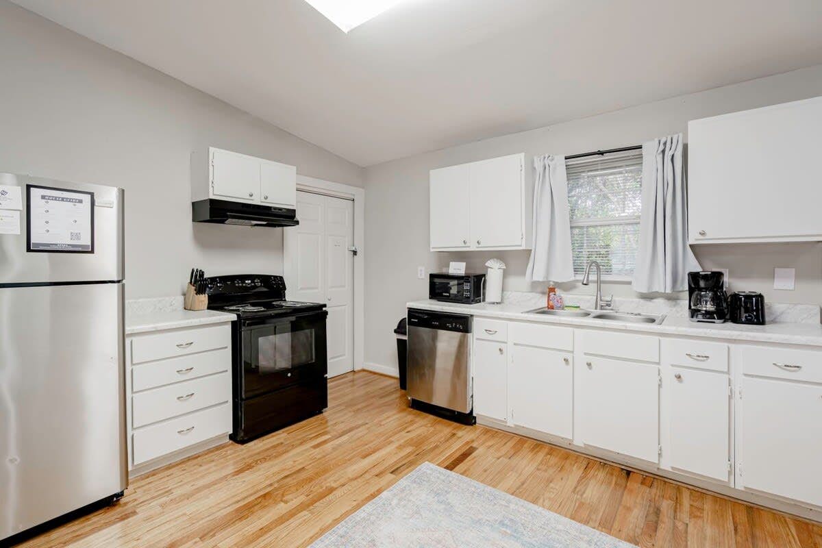 Z_1900Hllnd_C_West_Columbia (Both Units)