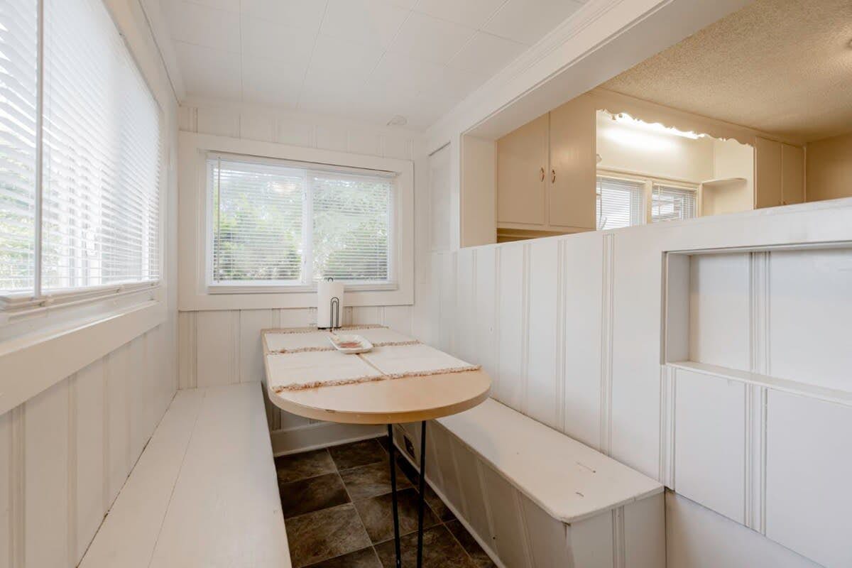 Z_1900Hllnd_C_West_Columbia (Both Units)