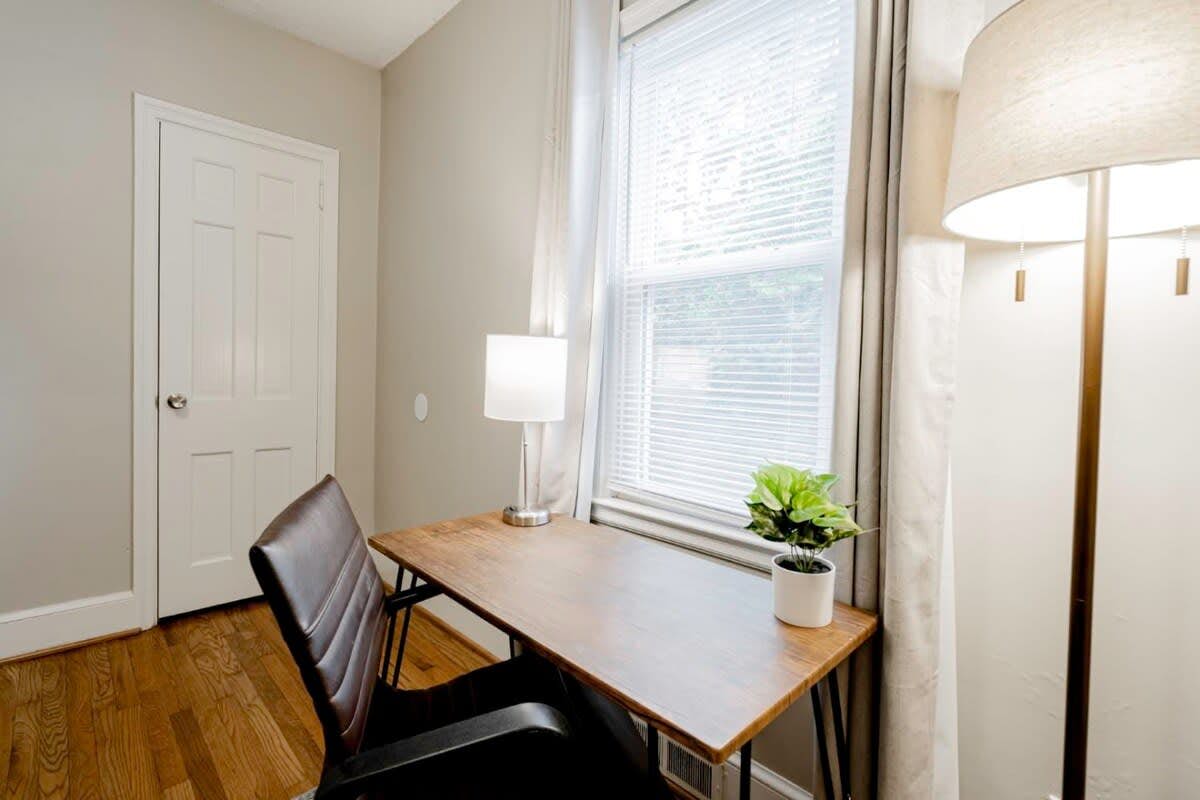 Z_1900Hllnd_C_West_Columbia (Both Units)