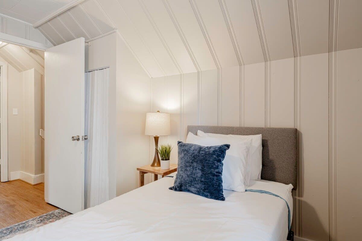 Z_1900Hllnd_A_West_Columbia