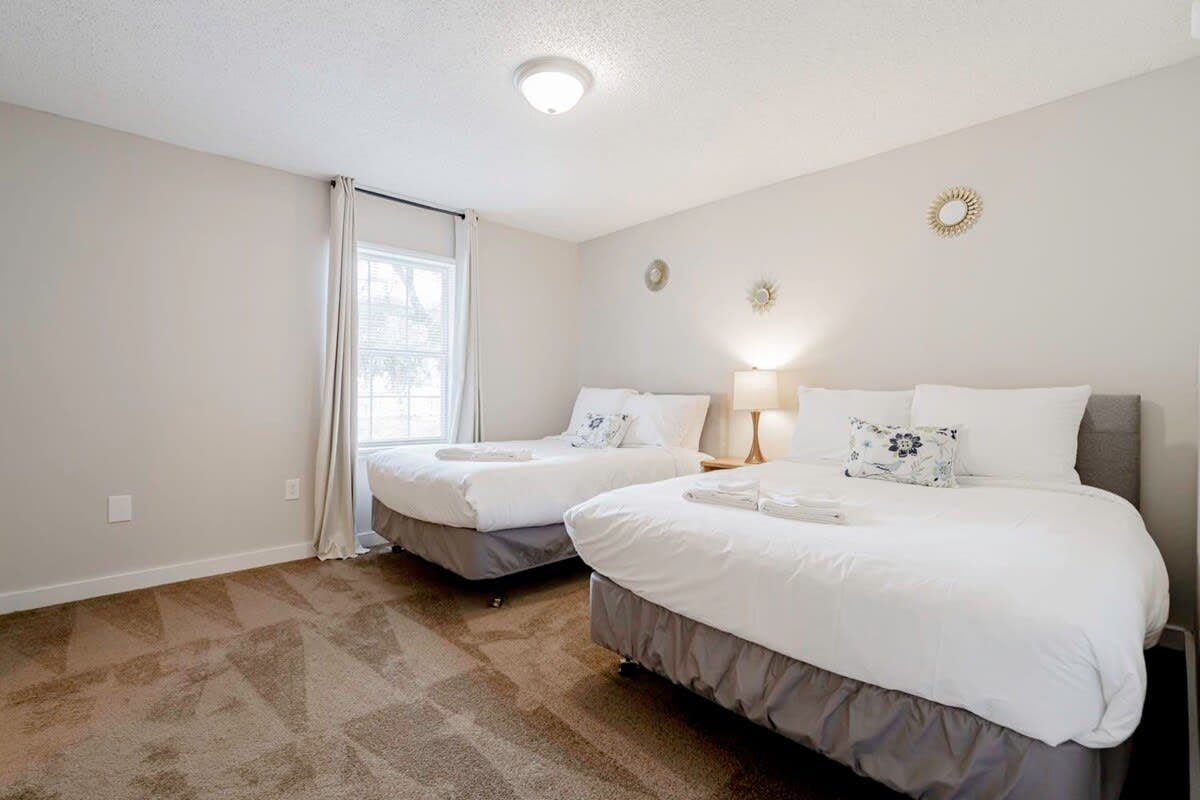 Z_1900Hllnd_B_West_Columbia